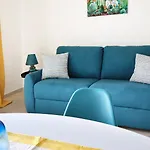 Cocteau House Apartamento *