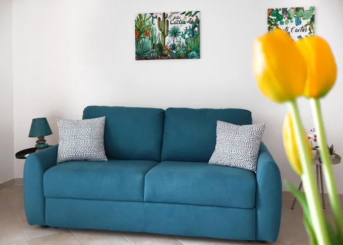 Cocteau House Apartman